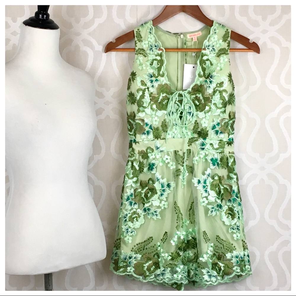 Green and Floral Embroidery Romper - Picture 5 of 8